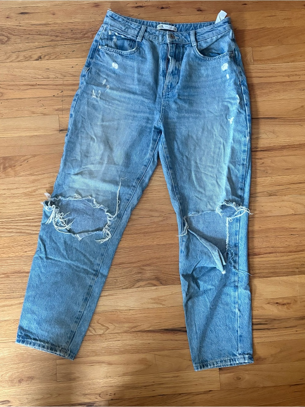 Zara Distressed Light Blue Relaxed Jeans